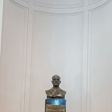 MyMy82211's profile picture. 