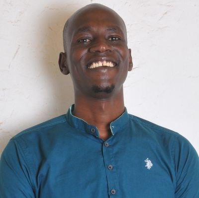 OtimHurron's profile picture. 🇺🇬 || 🦏 || @chelsea