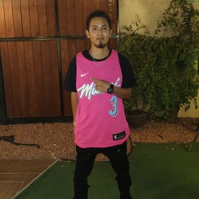 Rubenbarboza09's profile picture. 