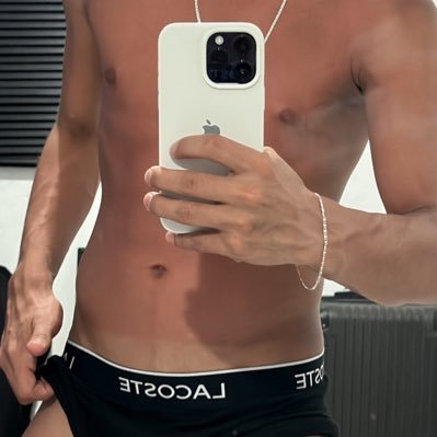 vendo conteúdo adulto 😈 da Bahia 🤫 link do zap abaixo conteúdo 5 Reis