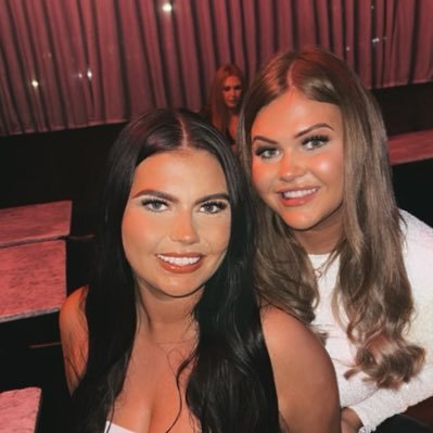 melissalow_x's profile picture. 