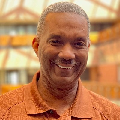 senior journalism lecturer @UF @UFJSchool; @MarquetteU alum; #NABJ #Eagles #Sixers #Phillies #mubb. Who you are is who you attract. Be brilliant in the basics.