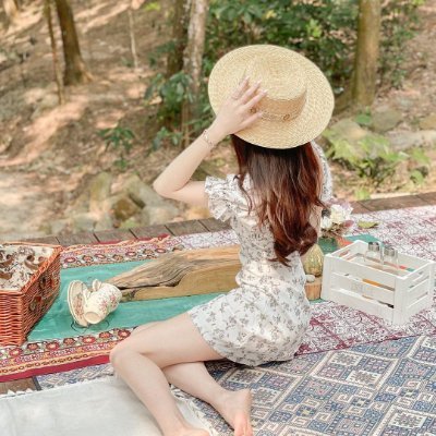 loriannbrown80's profile picture. Passion ⛷|Nature 🌏|Photography 📸|Art 🎨|Love Love Scuba Diving 🏡|Love Skiing 🏞|Love Art 🎶|Love of #BTC 📷🍀🛤