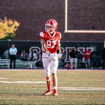 Marist Hs-Class of 2025. Football (WR) and Track. 5’11 160lb. 3.86/4.00 GPA Email: obrochta.gavin@marist.net  Cell: 708-557-6519