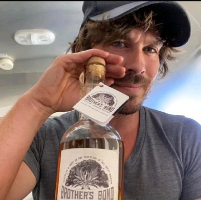 Actor
I make @brothersbondbourbon - Exec producer of  KISS THE GROUND on @netflix & @commongroundfilm - please see these the films- Text me: 3109533314