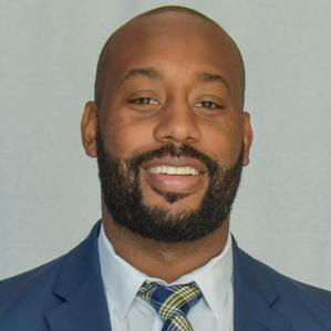 Assistant Men’s Basketball Coach @ Johnson & Wales University - CLT @JWU_MBB Alumni: Georgetown 14’ Methodist 12’ Potomac 08’