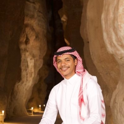 Tour guide licend from the Ministry of tourism @saudi_Mt Bachelor Degree in tourism and hospitality I do tours in Arabic,English and Japanese