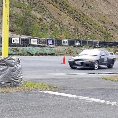 車とかバイクをイジくり回して乗る人 最近は4輪モータースポーツ(ｸﾞﾘｯﾌﾟ ﾄﾞﾘﾌﾄ 耐久ﾚｰｽ)やってます！ NSR250R NS250F ｴﾘﾐﾈｰﾀｰ BNR32 CPV35他 ただのリツイートマン