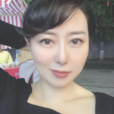 bypezyqs87514's profile picture. 