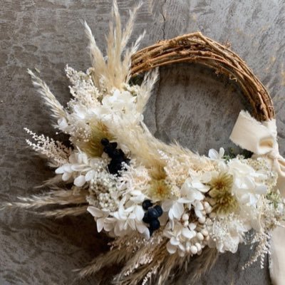 design40727's profile picture. 1歳男の子のママです☺︎ グラフィックデザイナー♪ 2023.11月期fammスクール卒業生です！11月期コミュニティ枠受賞🌟