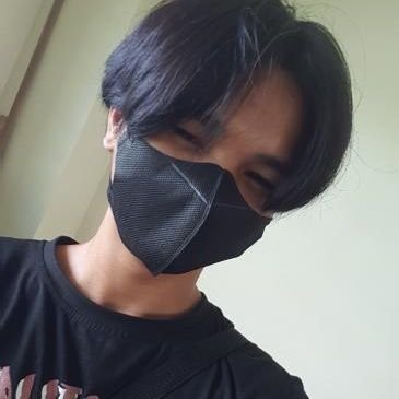 azn_ellie's profile picture. 