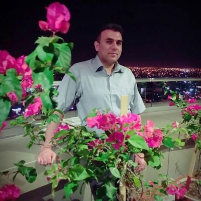shahramdaneshm1's profile picture. 