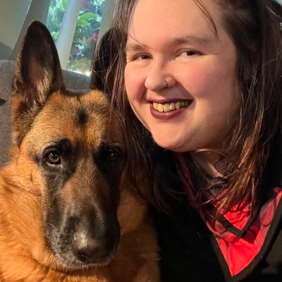 Spookyminxy's profile picture. Twitch Streamer . post random comments about #Neighbours  + a Holly Hoyland defender #nodigitalartistneeded