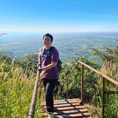 อย่าหาสาระ เพื่อความสะบายใจ ชีวิตจะไปเครียดทำไม😊
ชีวิตติ่ง สส.อิ่ม ธีรารัตน์ สำเร็จวาณิชย์สส.น้ำ จิราพร สินธุไพร