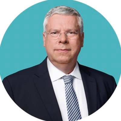 Außenpolitischer Sprecher der CDU/CSU-Fraktion im Deutschen Bundestag Hier twittern Jürgen Hardt (JH) und das Team Hardt (TH) RT≠Endorsement
