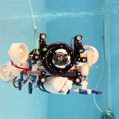 Aqua_Robot_PJ's profile picture. 社会人2人組による水中ロボット製作チーム。大学時代に結成するも就職して休止、十数年越しで再始動、からの楽しすぎてどはまり!仕事の合間を縫って活動中。海底探索やゴミ拾いなどなど、運用にもこだわりたい。水中や海底のロマンをおもしろおかしく追いかけていきます！