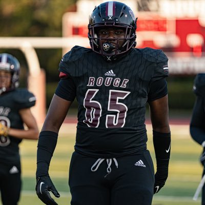 6’1 260| 2025 | DE | 3.3 GPA |contact me 313-878-8627 | River Rouge HS 🐾| @cregjohnson69@gmail.com | 6️⃣5️⃣ |https://t.co/L6i2V2ahWL