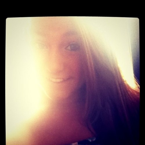 OnOurLEVel's profile picture. im not some mean bitch if you follow me ill follow you back(;