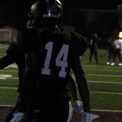 Cardinal Ritter college prep | 26ā | Wide receiver | 5ā10 160 | DBKilla