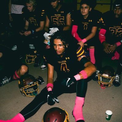 6’2 175lbs | Two way player | ATH | WR/RB/Safety Tolleson High School @TTownFball | 3.1 GPA | student athlete | NCAA ID# 2404258344