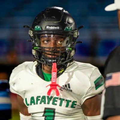 5’10 | 165 | DB | CO’24 | Lafayette High School | 3.4 GPA | Email: @darrellasimmonsjr@gmail.com