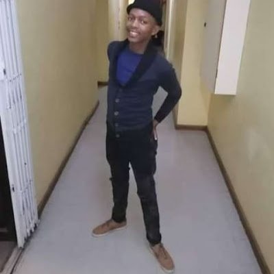 ThatoIntoDede's profile picture. 