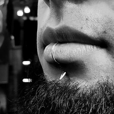 xtncts's profile picture. Tiny Desk prophet, detector de incoherencias, alumno del insomnio.