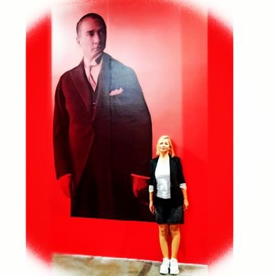 ‘𝐄ğ𝐞𝐫 𝐛𝐢𝐫 𝐠ü𝐧,𝐛𝐞𝐧𝐢𝐦 𝐬ö𝐳𝐥𝐞𝐫𝐢𝐦 𝐛𝐢𝐥𝐢𝐦𝐥𝐞 𝐭𝐞𝐫𝐬 𝐝üş𝐞𝐫𝐬𝐞, 𝐛𝐢𝐥𝐢𝐦𝐢 𝐬𝐞ç𝐢𝐧.’𝐀𝐭𝐚𝐭ü𝐫k/
Sosyologist
wellnes Coach
İBB
. ·