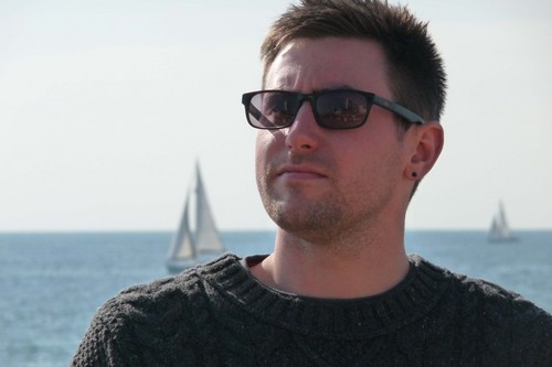 RobAgombar's profile picture. 