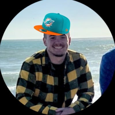changing dolphins twitter for the better, also a content creator on a different account
