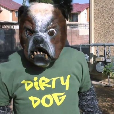 Hi! I am Dirty Dog! I am going to BULLY COOL CAT!!!!!!!! I ❤️ HASH!
Jonesy Fortnite 1:5 
