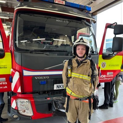 ex crew manger cadet for @tyne_wear_FRS (alpha) and like taking photos of emergency vehicles ⚫️⚪️⚫️⚪️ photography page on instagram: kieran_robison_photography