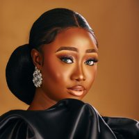 TrinaleeTv /Jos makeup plug(@trinahjonah) 's Twitter Profile Photo