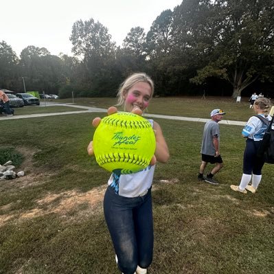 Lady Heels Premier 16u|C/3B/1B|4.19 GPA| Northside High School🥎🏐 ✉️: braddy.samantha@yahoo.com Uncommitted 2025