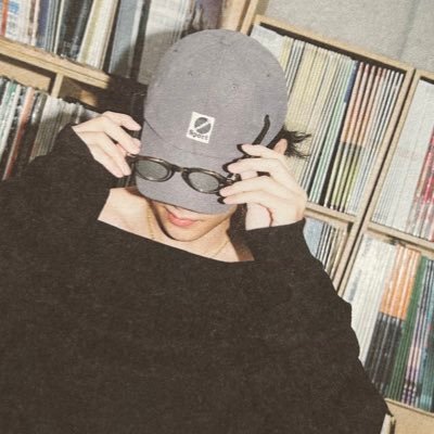 ┈𝘒𝘪𝘮 𝘛𝘢𝘦𝘩𝘺𝘶𝘯𝘨 ┈༝༚༝༚♥︎ 태형이 너무 좋아해서 죽을것 같아..⠀ 𝟤𝟥.𝟢𝟫𝟣𝟧 뮤뱅사녹⌇ 𝟤𝟥.𝟣𝟢𝟣𝟦 뷔크닉