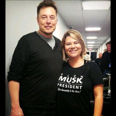 Guiding @ElonMusk's vision for a better future through SpaceX, Tesla, Neuralink, and more. 🚀 | Tech enthusiast, dream chaser, and innovation advocate. 🌟