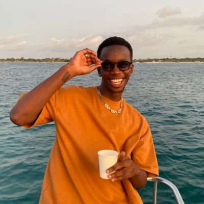omina_ke's profile picture. I can host a party anywhere in the world 🌍🥳🔥 #PartyIsland🌴🇲🇺🇰🇪🇺🇸 Friend of the Kenyan Music Industry🎧 Read my dissertation ⬇️