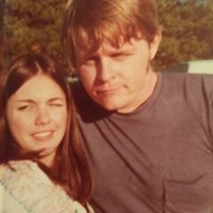 Talk2LoriB1's profile picture. 