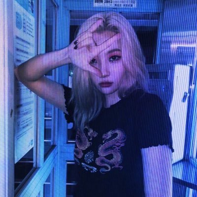 kulakura_'s profile picture. 반말해라.말걸어라. 존댓말하면예의없음