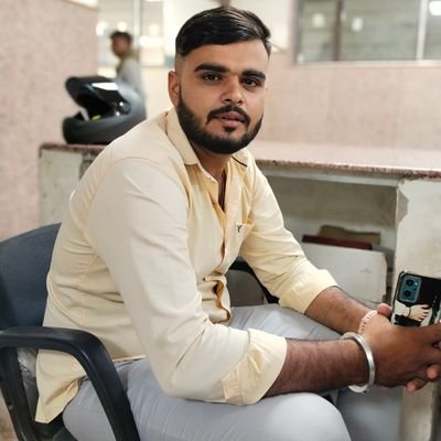 Ravindra186106's profile picture. बाज बनो___धोकेबाज नहीं 🖤