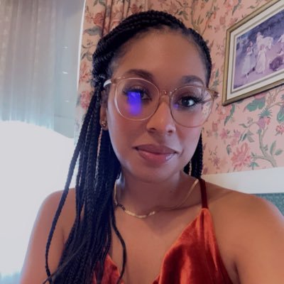 Moving⏩ God’s Speed ✍🏽 Reach. Achieve. 🙏🏾Receive. Abundance🤲🏾.