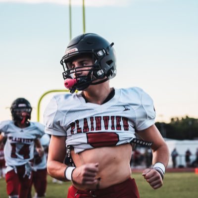 Plainview 28' | football,wrestling, Sprinter | 5'9, 180 lbs | RB/LB | ✝️✝️| | email: jett2028@icloud.com |Phone: 580-220-7181