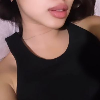 urprettygirlXXX's profile picture. 