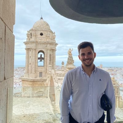 Graduado en Fisioterapia. Máster en Fisioterapia Deportiva Avanzada. Especializando en Fisioterapia Invasiva y Ecografía MSK.
