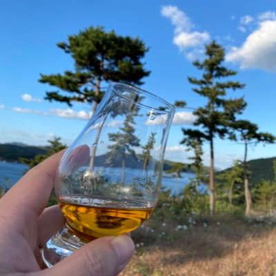 Whisky Researcher and Writer in community way