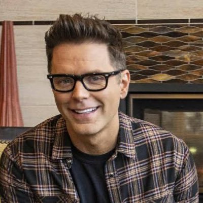 Bobby Bones