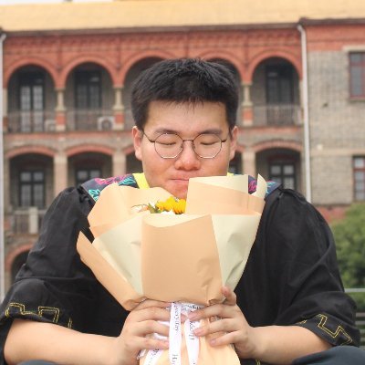 lu_yuxing's profile picture. Phd @ Peking University
