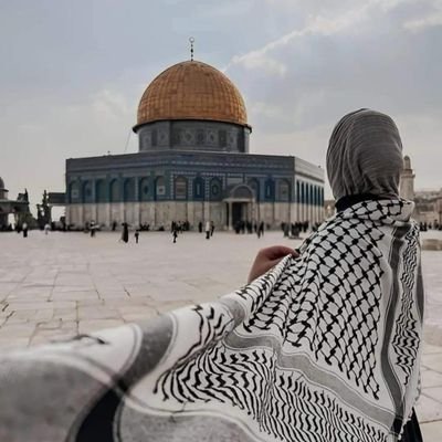 فاللهم الجنه لأبي ولأمي 🖤