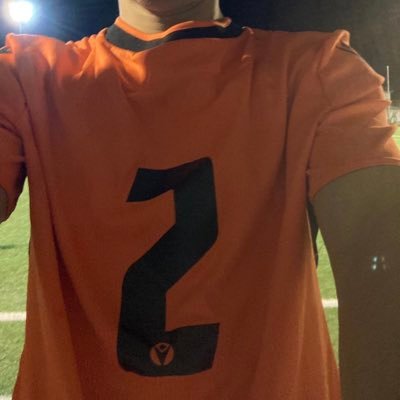 FivTim3428's profile picture. bienvenue ! YouTube : Yeahlome Insta : yeahlome3428 Tik Tok : Tim The FIV Warrior foot infos photos animaux hip hop producteur