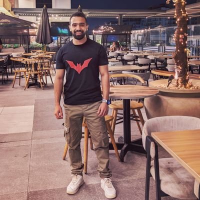 لما هموت الفكره تعيش حب الاهلي مبيتنهيش 🦅